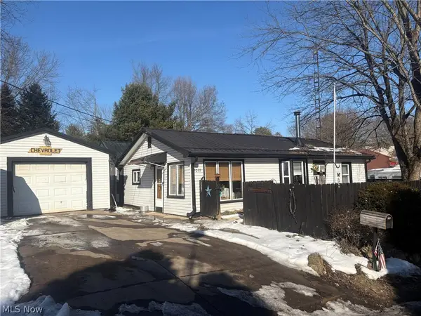 2039 Vesper Sw Road, Carrollton, OH 44615