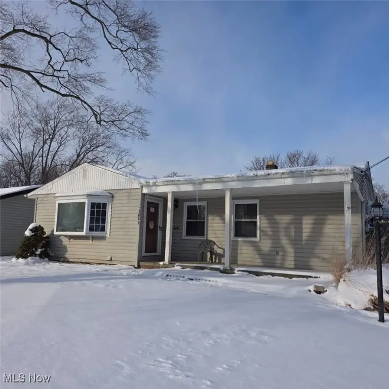 23080 Mildred Avenue, North Olmsted, OH 44070 - Image #1