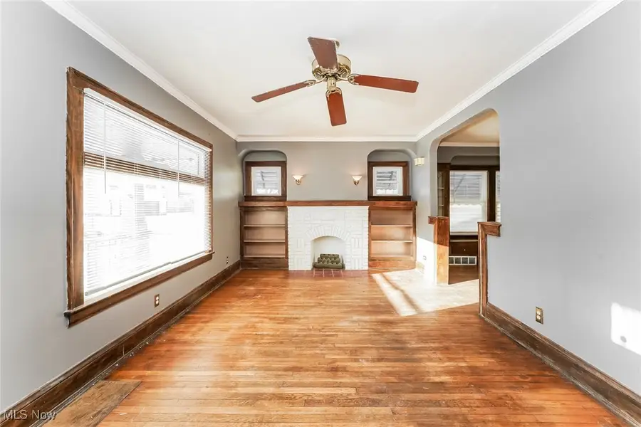 9509 Rosewood Avenue, Cleveland, OH 44105 - #2