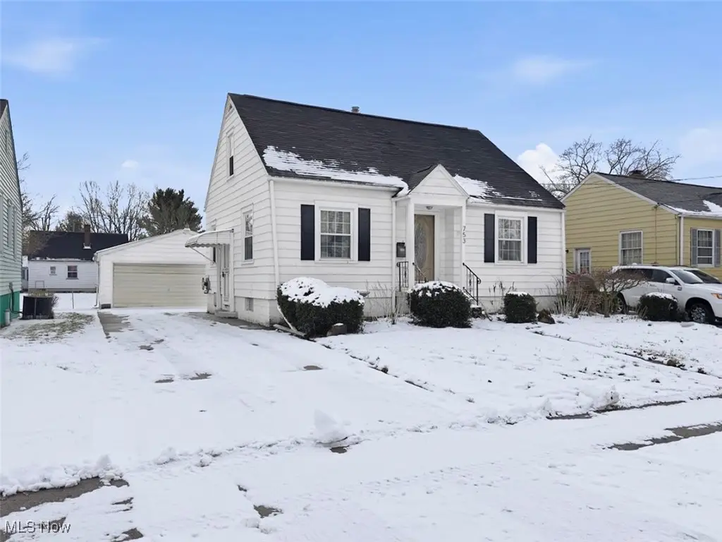 753 Packard Nw Street, Warren, OH 44483 - #1