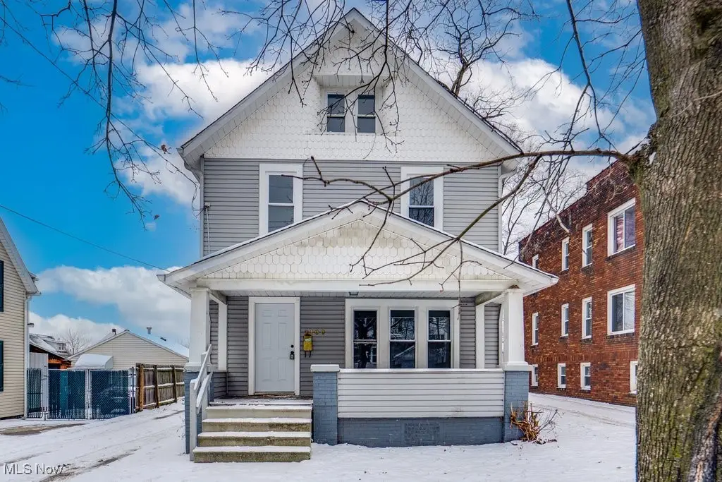 2100 12th Sw Street, Akron, OH 44314 - #1