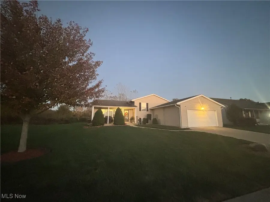 704 Black Bear Run, Lagrange, OH 44050 - #3