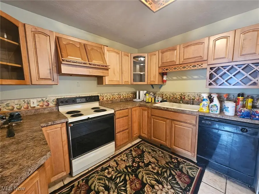 10060 Hazelton Road, Streetsboro, OH 44241 - Image #2