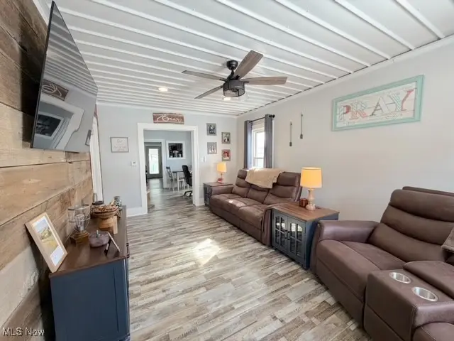 335 Packer Street, Uhrichsville, OH 44683 - #3