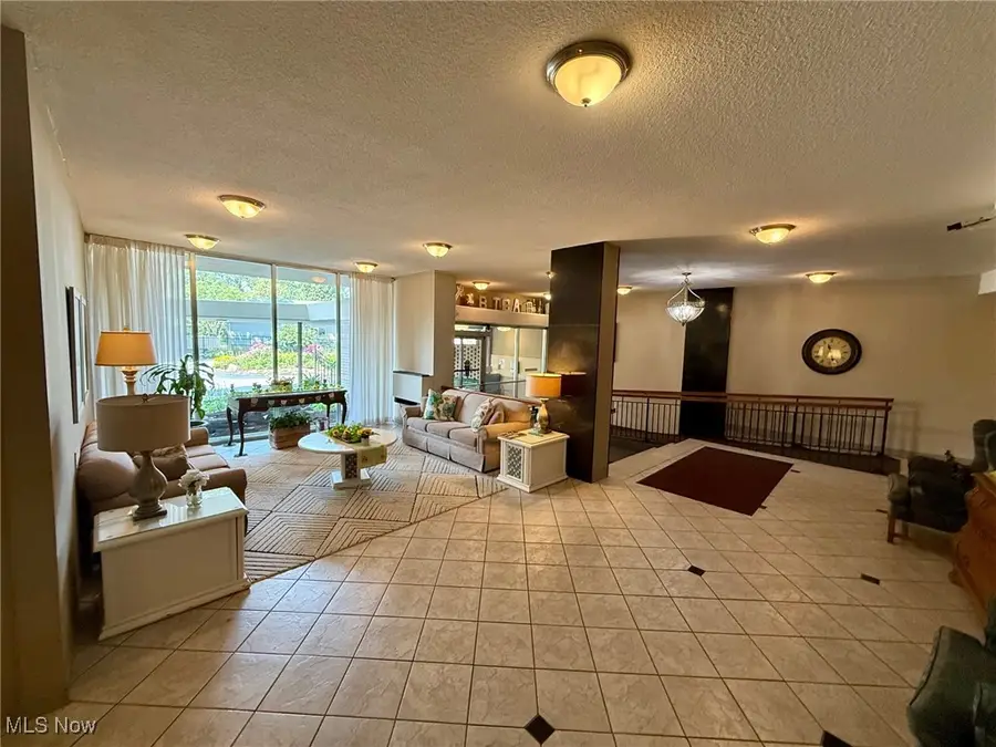 25801 Lake Shore Boulevard #29, Euclid, OH 44132 - Image #3