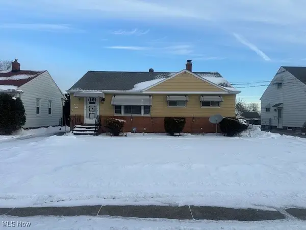 9717 Alexander Road, Garfield Heights, OH 44125