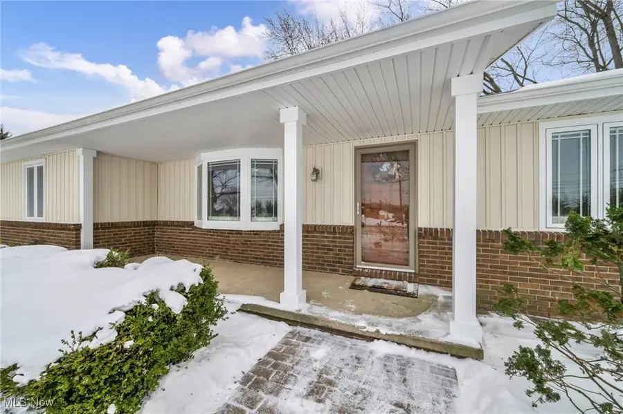 3872 Royalton Road, Brecksville, OH 44141 - #2