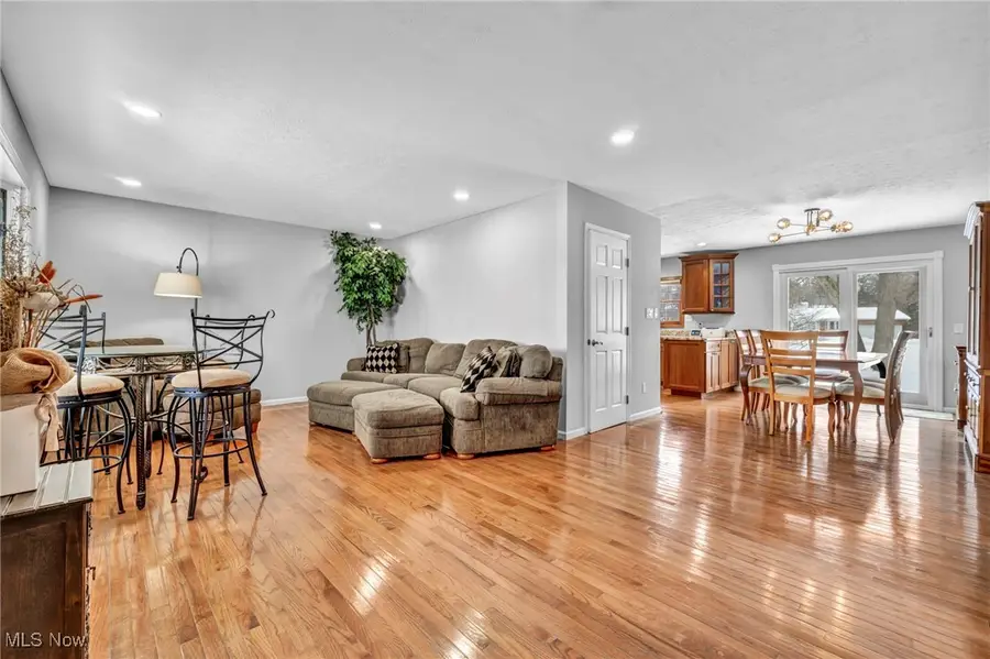 3872 Royalton Road, Brecksville, OH 44141 - #3