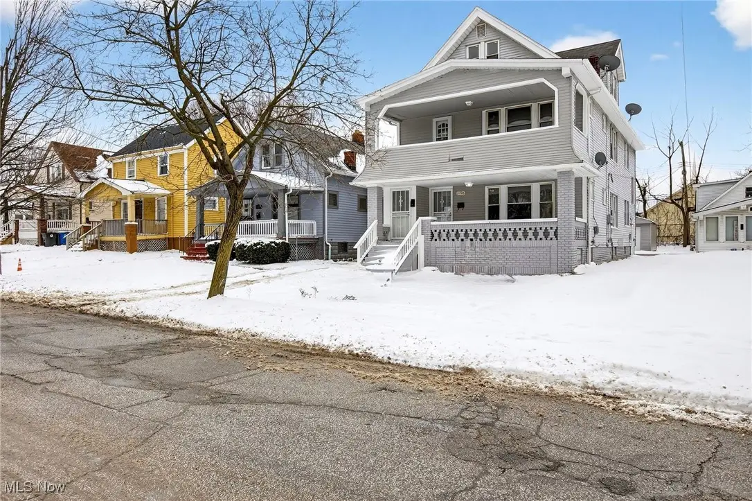 11706 Gay Avenue, Cleveland, OH 44105 - #1