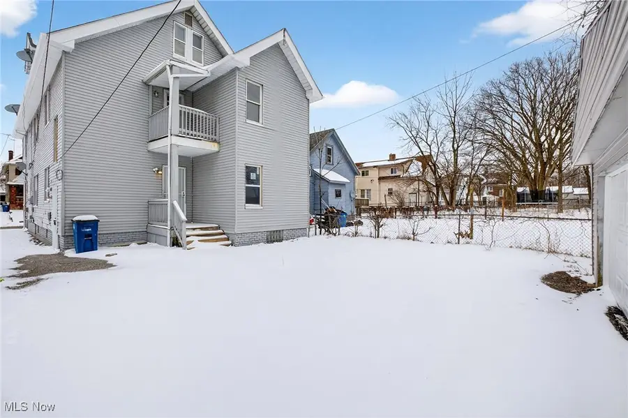 11706 Gay Avenue, Cleveland, OH 44105 - #3