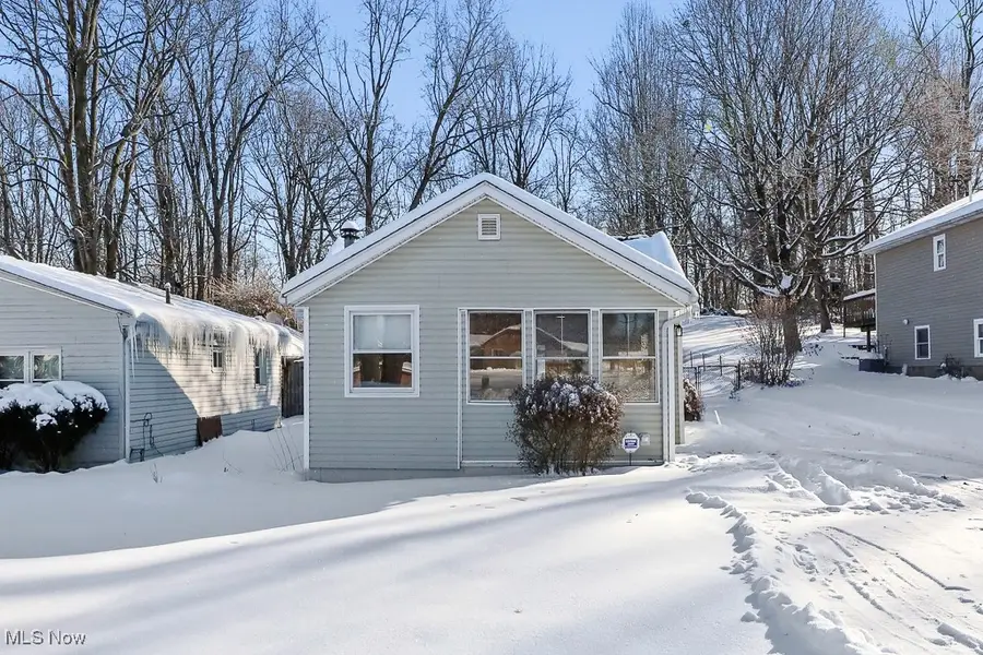 961 Crestline Drive, Akron, OH 44312 - Image #3