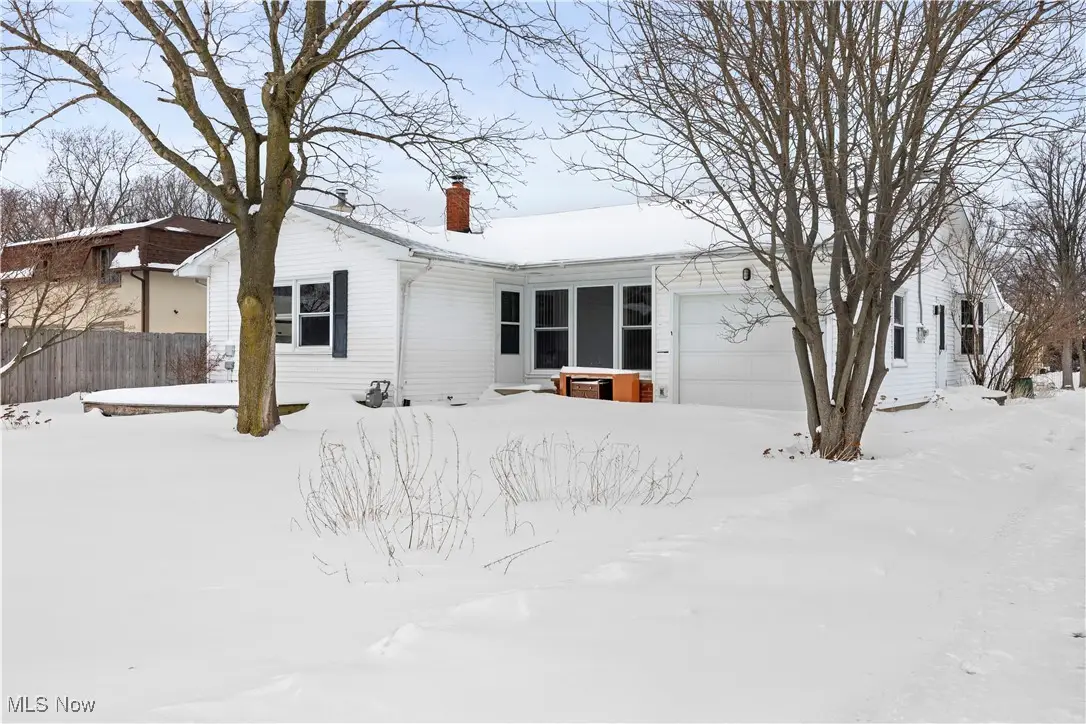 14015 W Lake Road, Vermilion, OH 44089 - Image #1
