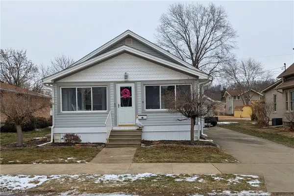 122 13th Ne Street, New Philadelphia, OH 44663