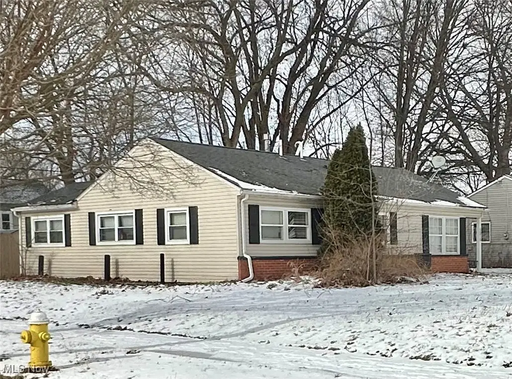 1376 Seward Avenue, Akron, OH 44320 - Image #1