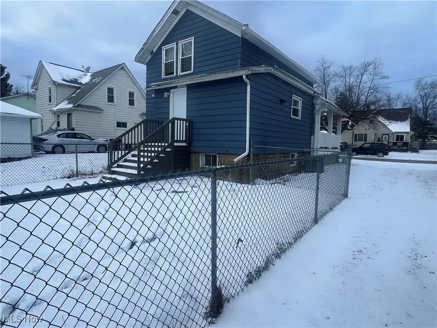 665 Crown Avenue, Ravenna, OH 44266 - #2