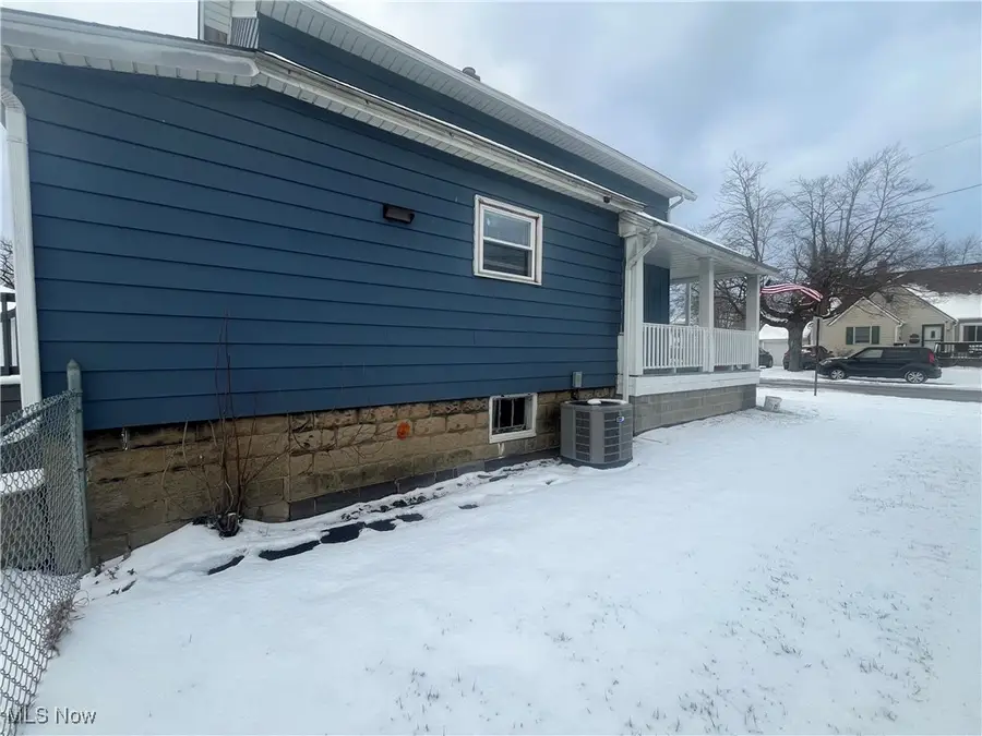 665 Crown Avenue, Ravenna, OH 44266 - #3