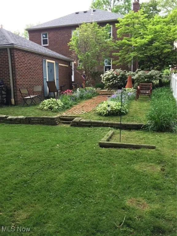 2128 34th Nw Street, Canton, OH 44709 - Image #2