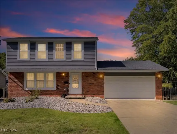 4612 Camallia Lane, North Olmsted, OH 44070