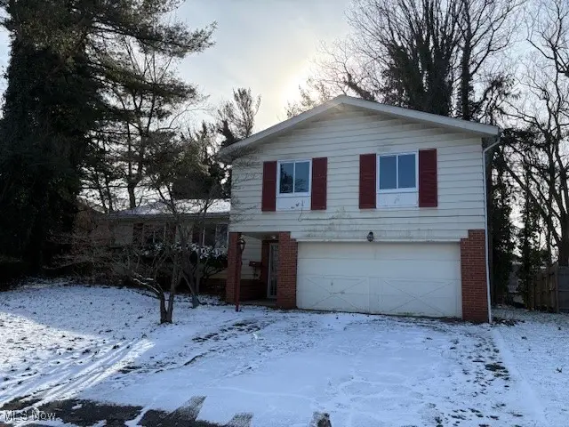 1700 Karg Drive, Akron, OH 44313 - Image #1