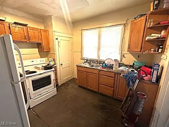 703 N Collett Street, Lima, OH 45805 - #3