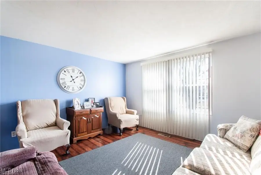 5630 Stanford Avenue, Austintown, OH 44515 - #2