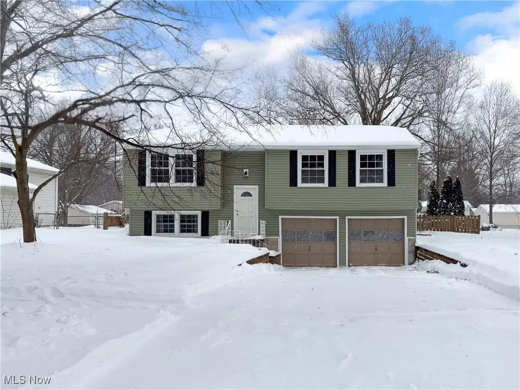 396 Hiwood Avenue, Munroe Falls, OH 44262 - #1