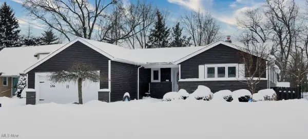 5156 Thornbury Road, Lyndhurst, OH 44124