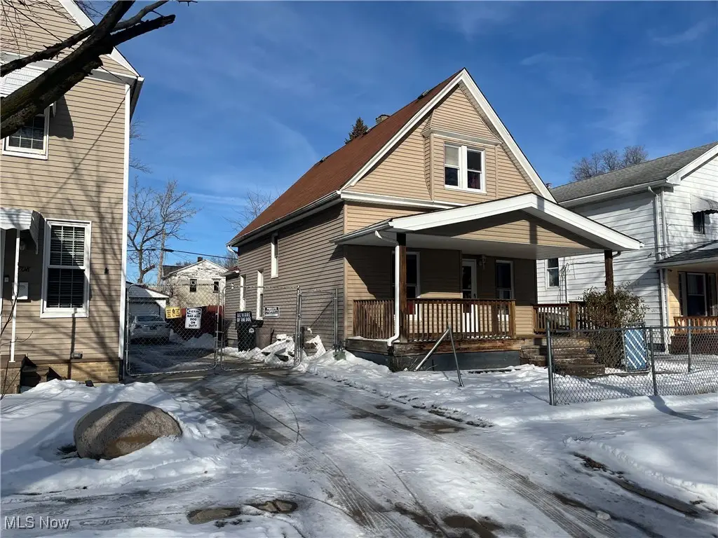 7704 Brinsmade Avenue, Cleveland, OH 44102 - Image #1