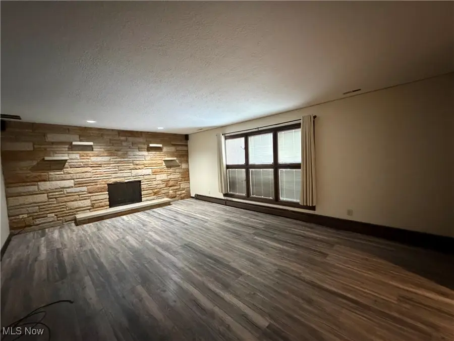 3350 Long Road, Avon, OH 44011 - #3