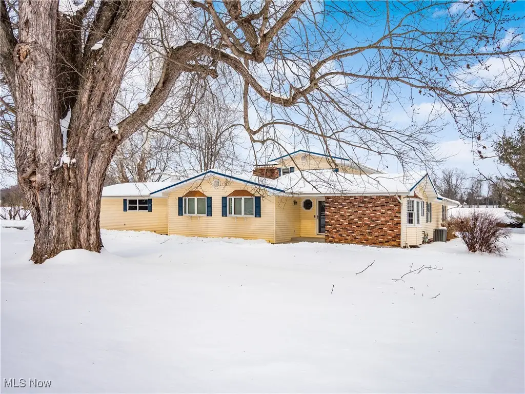 3010 S River Road, Zanesville, OH 43701 - Image #1