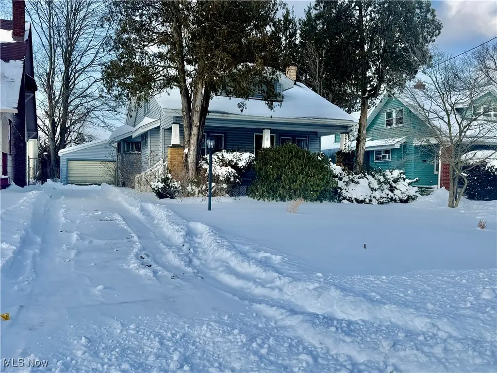 826 Woodford Avenue, Youngstown, OH 44511 - Image #1