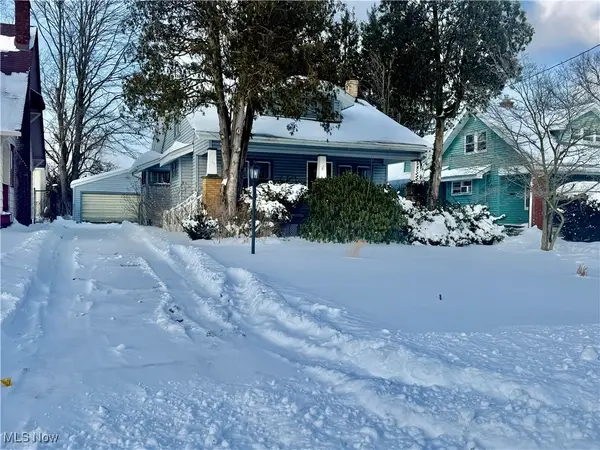 826 Woodford Avenue, Youngstown, OH 44511