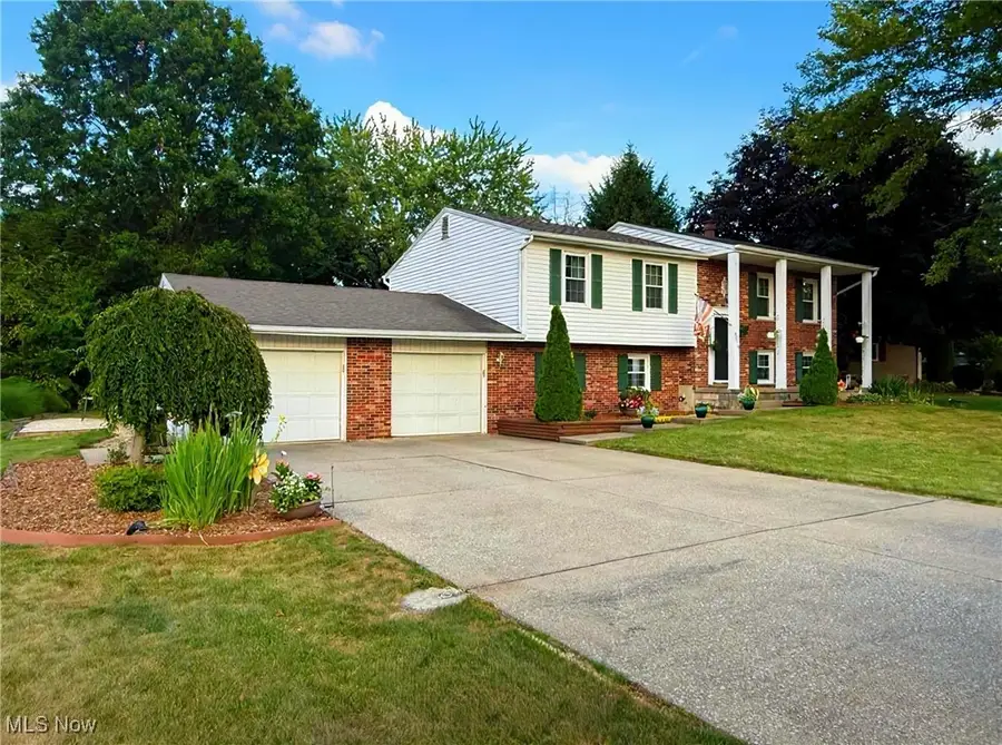 8079 Windward Trace Nw Circle, Massillon, OH 44646 - #2