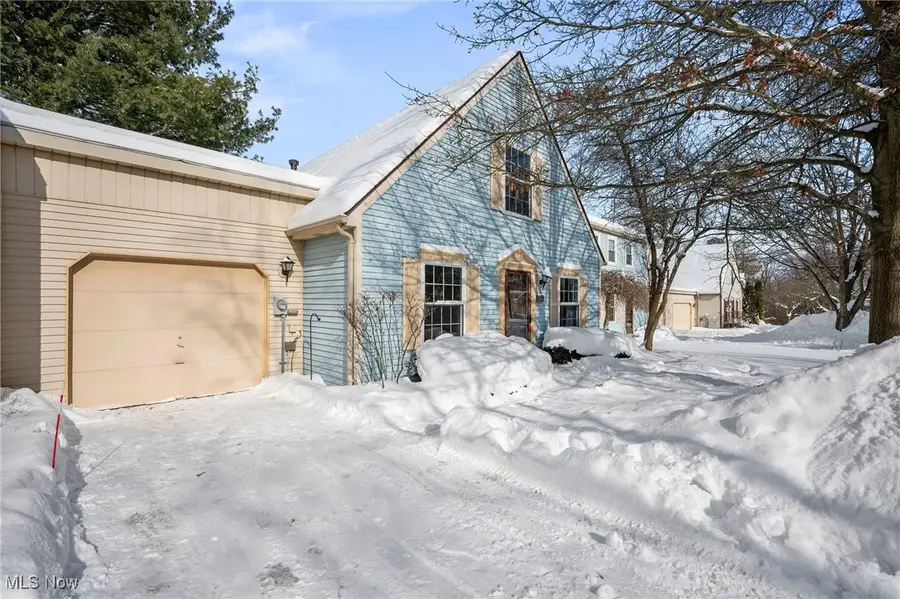 1664 Stone Creek Lane, Twinsburg, OH 44087 - Image #2