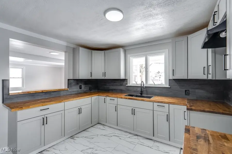 319 26th Se Street, Massillon, OH 44646 - Image #3