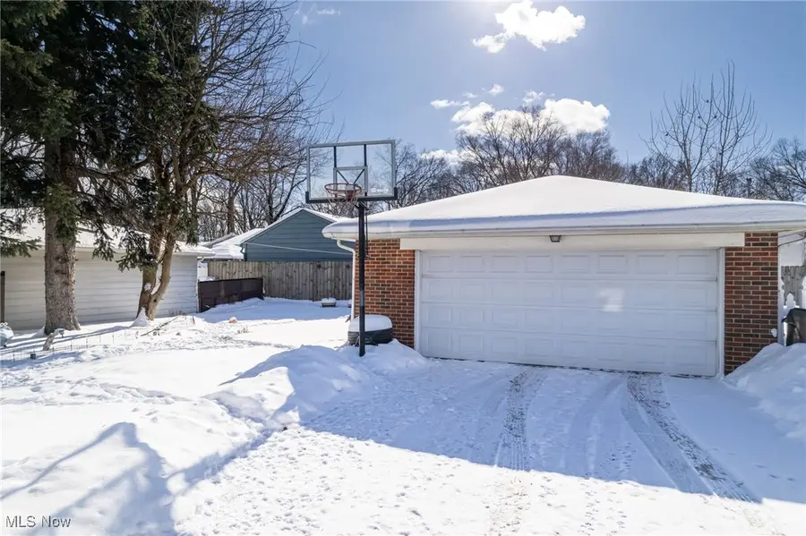 1115 Birch Lane, Cleveland, OH 44109 - Image #3