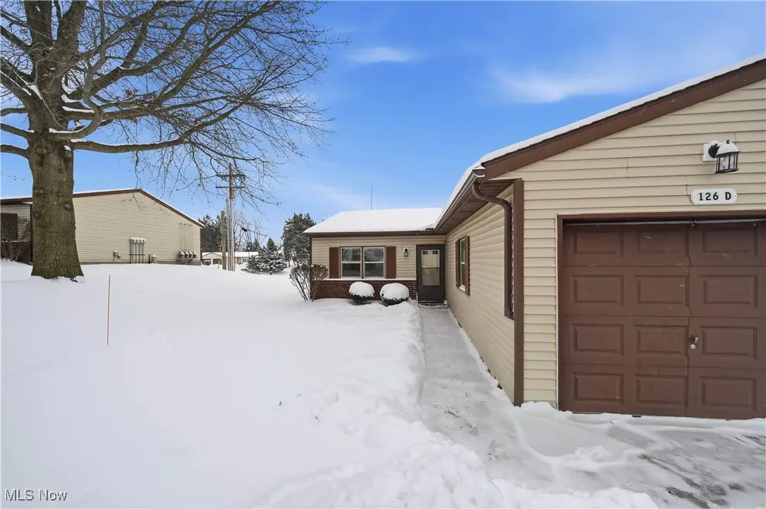 126 Royal Crest Drive #D, Seville, OH 44273 - Image #1