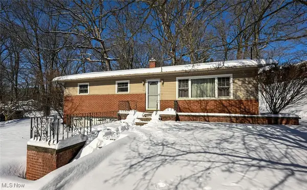 277 Lake Front Drive, Akron, OH 44319