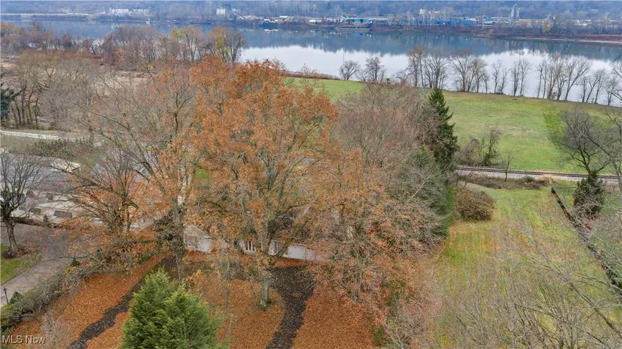 5515 2nd Avenue, Vienna, WV 26105 - #2