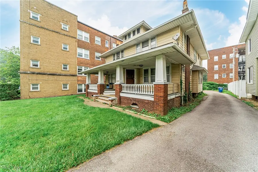 12224 Clifton Boulevard, Cleveland, OH 44107 - Image #2