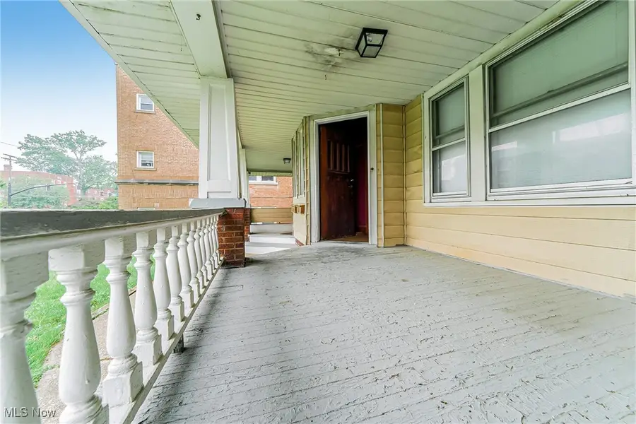 12224 Clifton Boulevard, Cleveland, OH 44107 - Image #3