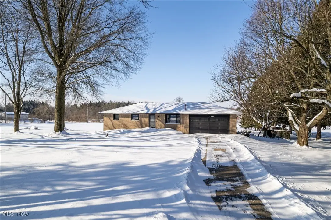 9894 Silvercreek Road, Wadsworth, OH 44281 - Image #1