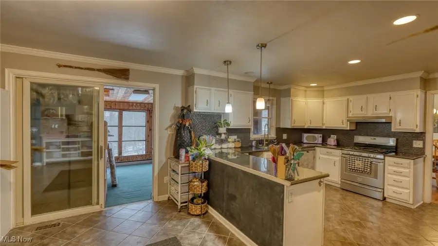 10525 Twin Oaks Drive, Cambridge, OH 43725 - Image #3