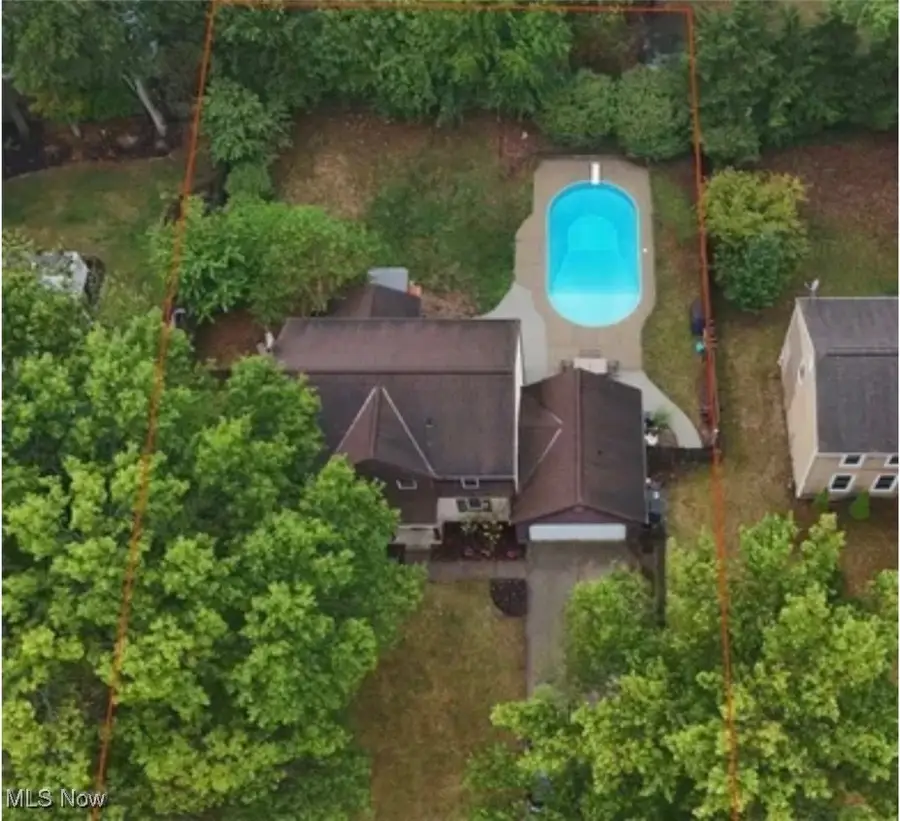 7831 Windbur Nw Circle, North Canton, OH 44720 - Image #3