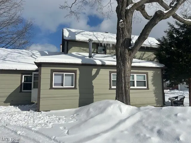 519 Sterling Avenue, Dover, OH 44622 - #3