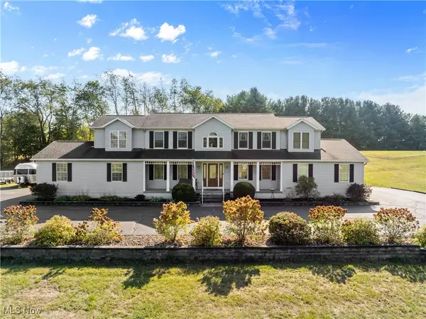 11900 Hoover Nw Avenue, Uniontown, OH 44685