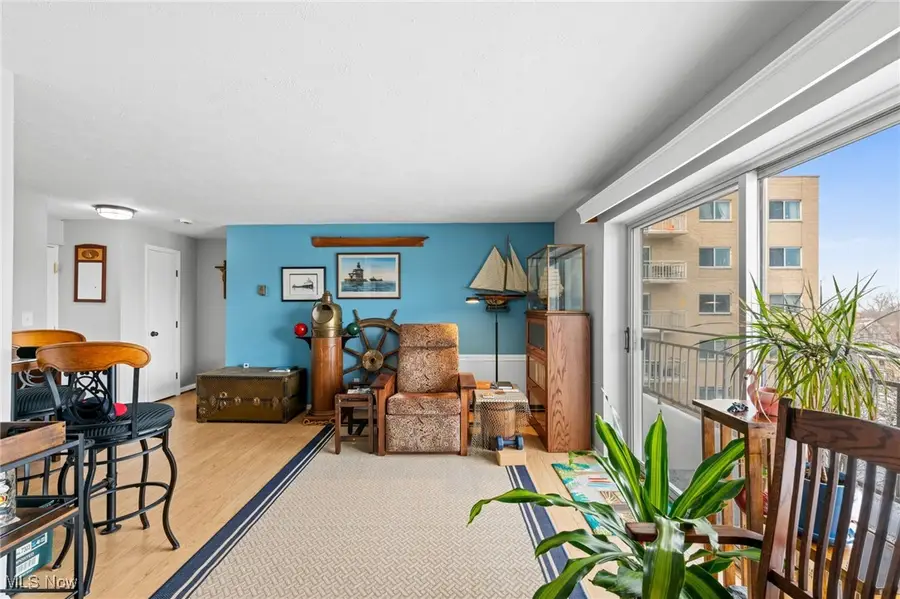 10301 Lake Avenue #606, Cleveland, OH 44102 - #2