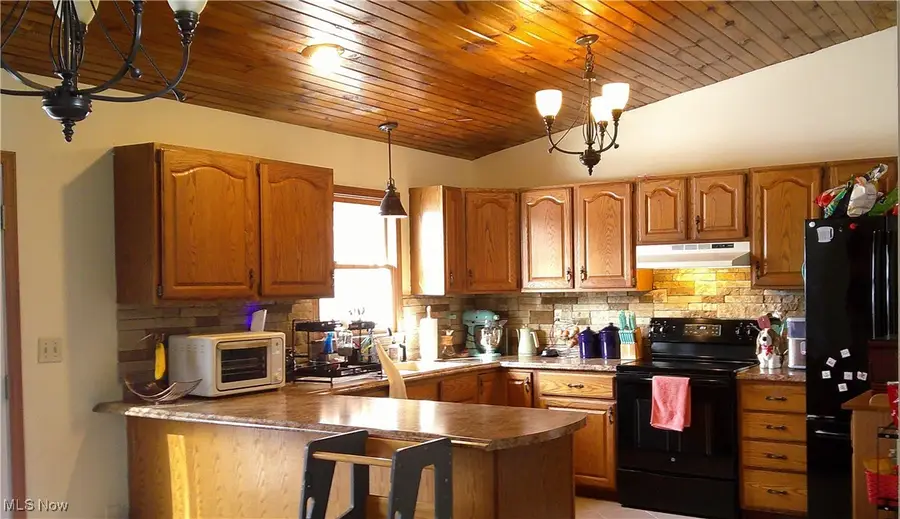 4741 Ceramic Road, Crooksville, OH 43731 - #3