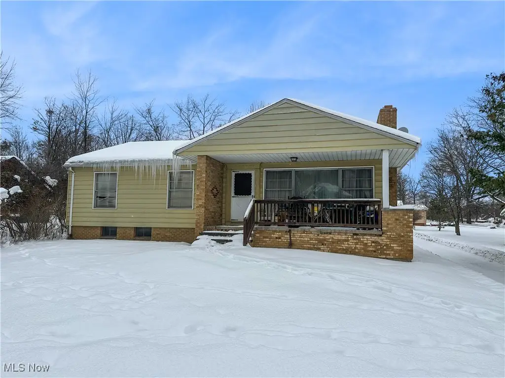 1915 E Wallings Road, Broadview Heights, OH 44147 - #1