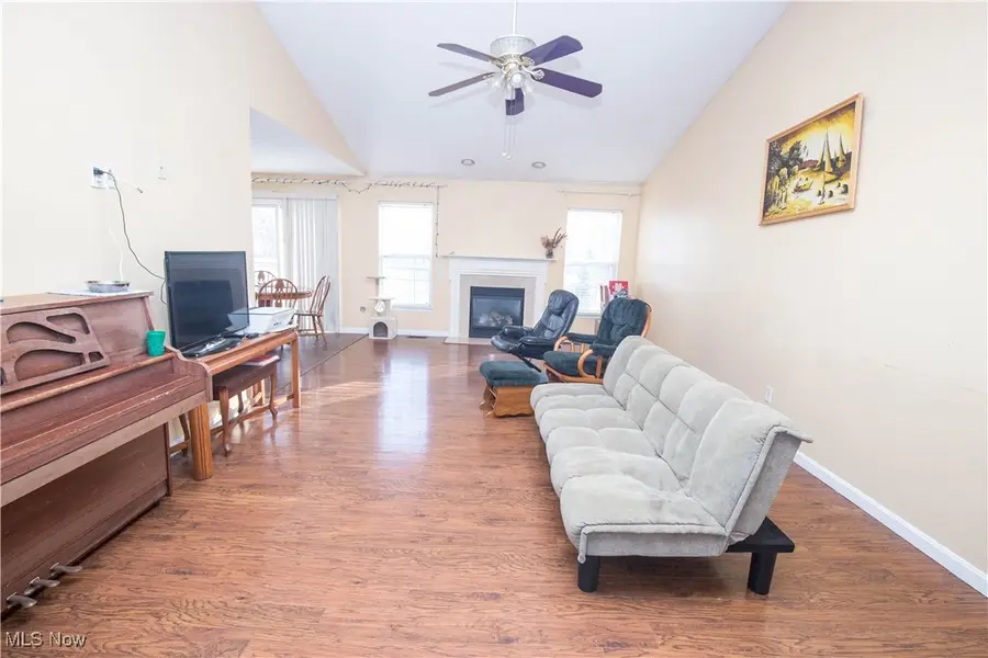 1138 Ledgestone Drive, Wadsworth, OH 44281 - #3